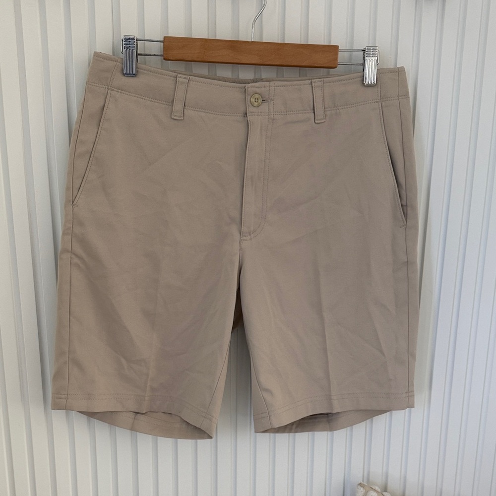 Classic Tan Men's Shorts PGA Tour Golf